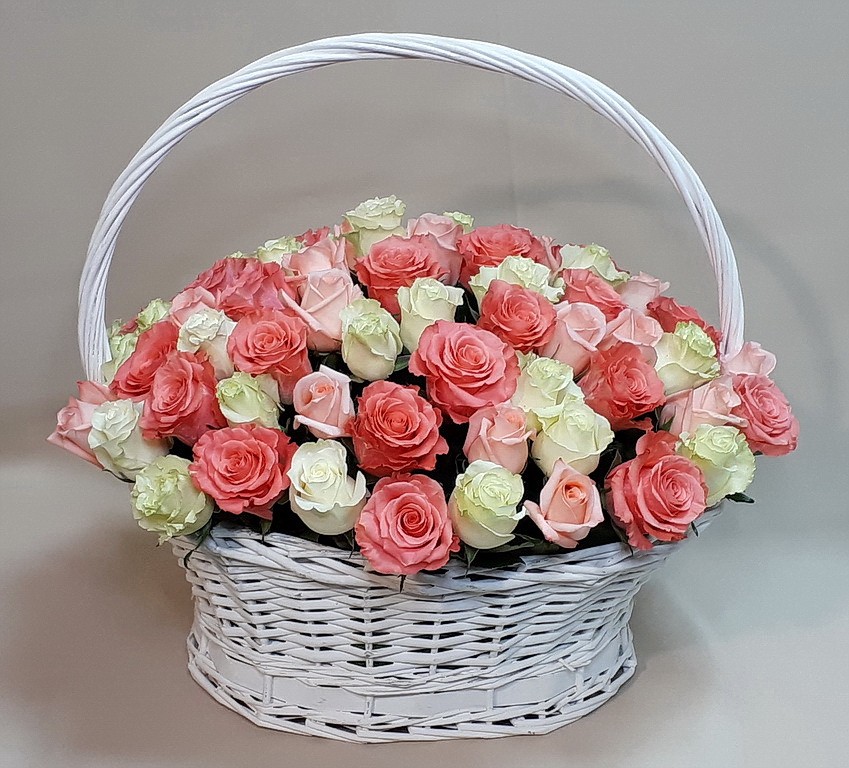 Композиции в корзинах